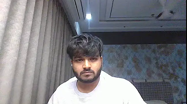 Snapshot of captainfucks chatting on December 9, 6:14 pm captainfucks online show from December 9, 6:14 pm