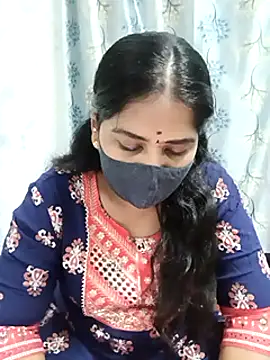 Snapshot of MaaliiiPonuTamil chatting on January 25, 7:49 am MaaliiiPonuTamil online show from January 25, 7:49 am