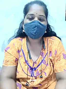 Snapshot of MaaliiiPonuTamil chatting on February 6, 5:40 pm MaaliiiPonuTamil online show from February 6, 5:40 pm