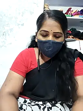 Snapshot of MaaliiiPonuTamil chatting on February 12, 12:01 pm MaaliiiPonuTamil online show from February 12, 12:01 pm