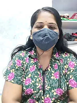 Snapshot of MaaliiiPonuTamil chatting on February 13, 2:12 am MaaliiiPonuTamil online show from February 13, 2:12 am