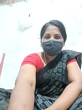 Snapshot of MaaliiiPonuTamil chatting on February 22, 11:13 am MaaliiiPonuTamil online show from February 22, 11:13 am