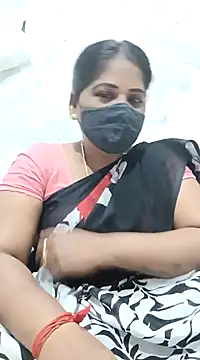 Snapshot of MaaliiiPonuTamil chatting on February 22, 5:35 pm MaaliiiPonuTamil online show from February 22, 5:35 pm
