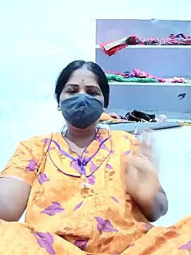 Snapshot of MaaliiiPonuTamil chatting on February 24, 1:10 pm MaaliiiPonuTamil online show from February 24, 1:10 pm