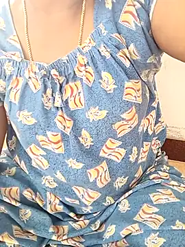 Snapshot of MaaliiiPonuTamil chatting on February 27, 2:32 am MaaliiiPonuTamil online show from February 27, 2:32 am