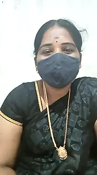 Snapshot of MaaliiiPonuTamil chatting on February 28, 4:42 pm MaaliiiPonuTamil online show from February 28, 4:42 pm