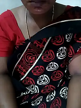 Snapshot of MaaliiiPonuTamil chatting on March 3, 8:32 pm MaaliiiPonuTamil online show from March 3, 8:32 pm