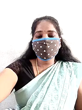 Snapshot of MaaliiiPonuTamil chatting on September 29, 1:55 am MaaliiiPonuTamil online show from September 29, 1:55 am