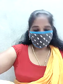 Snapshot of MaaliiiPonuTamil chatting on October 15, 1:44 pm MaaliiiPonuTamil online show from October 15, 1:44 pm