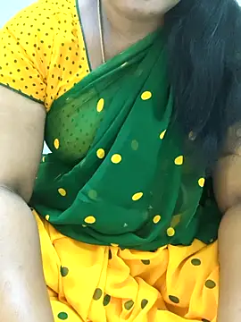 Snapshot of MaaliiiPonuTamil chatting on June 20, 2:25 am MaaliiiPonuTamil online show from June 20, 2:25 am