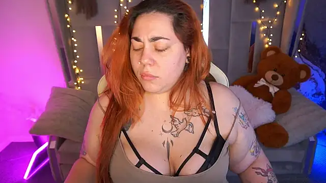 Kittywakee online show from March 24, 10:48 pm