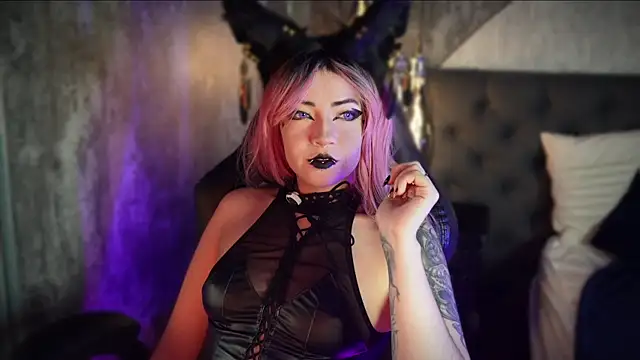 Aylen darkmoor online show from June 24, 6:40 pm