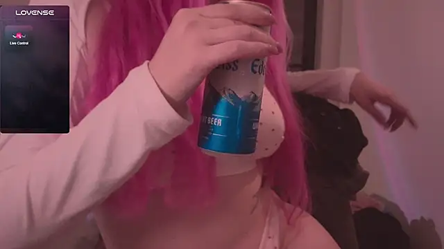 Snapshot of h2h0e chatting on February 14, 9:55 pm h2h0e online show from February 14, 9:55 pm