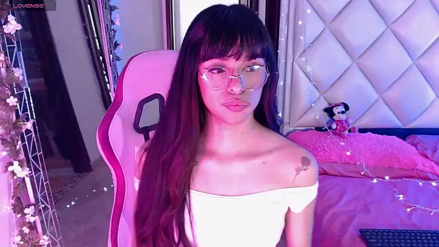 DannaDooll99 online show from March 15, 2:01 pm