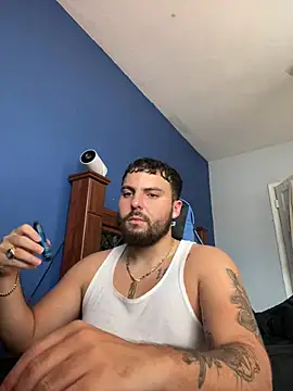 Snapshot of MasterKvn chatting on January 7, 1:57 pm MasterKvn online show from January 7, 1:57 pm