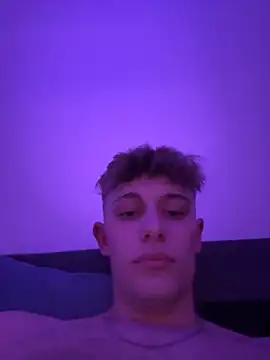 romanhrdcore online show from September 12, 11:04 pm