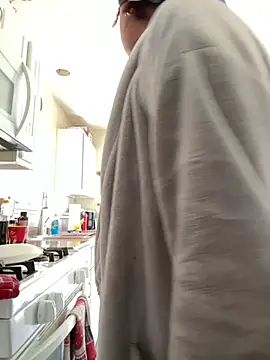 Snapshot of Jayhoney25 chatting on March 13, 10:32 pm Jayhoney25 online show from March 13, 10:32 pm