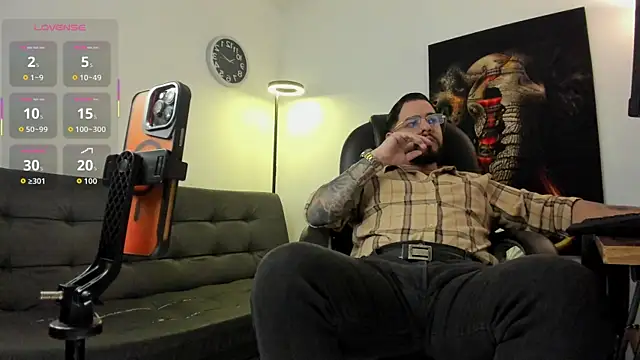 Ethan Castellano online show from February 20, 9:37 pm