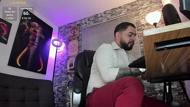 Ethan Castellano online show from April 17, 9:51 pm