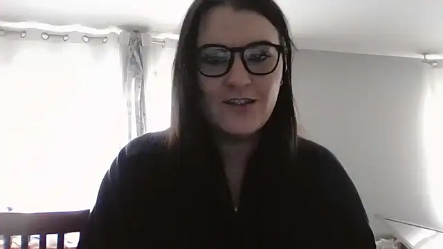 Snapshot of _CumSeeV_ chatting on January 20, 7:04 pm  CumSeeV  online show from January 20, 7:04 pm