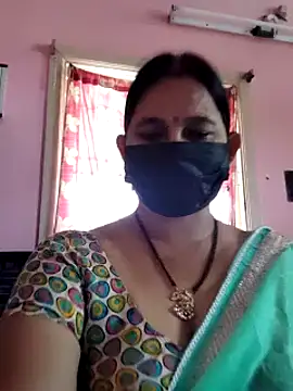 Snapshot of lalitha225 chatting on December 3, 8:16 am lalitha225 online show from December 3, 8:16 am