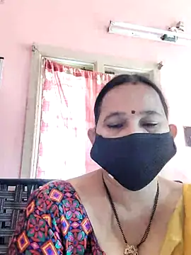 Snapshot of lalitha225 chatting on December 7, 4:09 am lalitha225 online show from December 7, 4:09 am