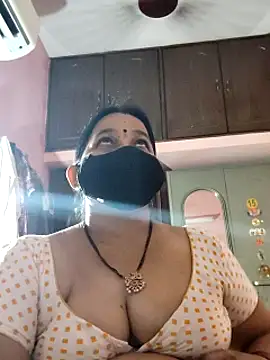 Snapshot of lalitha225 chatting on December 9, 10:43 am lalitha225 online show from December 9, 10:43 am