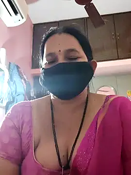 Snapshot of lalitha225 chatting on December 30, 9:27 am lalitha225 online show from December 30, 9:27 am