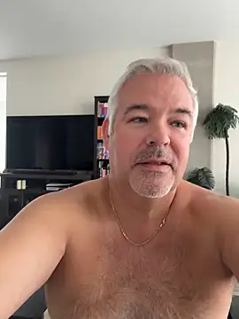 Snapshot of aarosteev2 chatting on May 10, 12:43 pm aarosteev2 online show from May 10, 12:43 pm