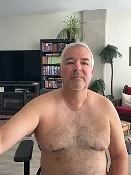 Snapshot of aarosteev2 chatting on July 3, 12:33 pm aarosteev2 online show from July 3, 12:33 pm