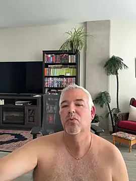 Snapshot of aarosteev2 chatting on July 7, 3:16 pm aarosteev2 online show from July 7, 3:16 pm