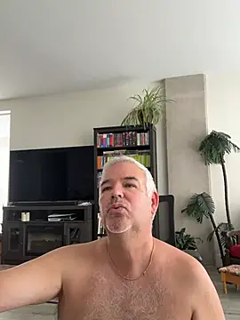 Snapshot of aarosteev2 chatting on July 9, 3:05 pm aarosteev2 online show from July 9, 3:05 pm
