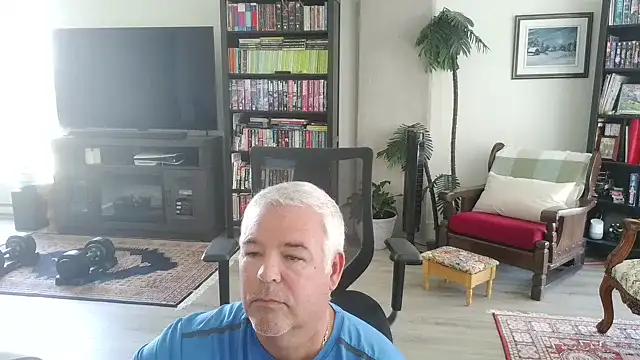 Snapshot of aarosteev2 chatting on July 20, 7:49 pm aarosteev2 online show from July 20, 7:49 pm