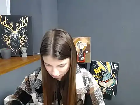 felicity gold online show from December 16, 7:02 am