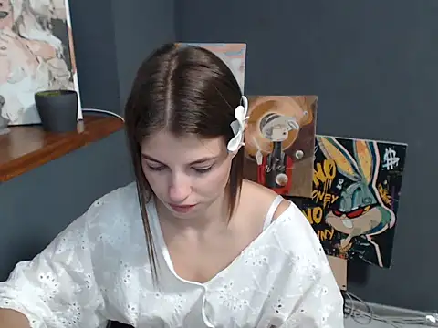 Snapshot of felicity_gold chatting on June 19, 6:40 am felicity gold online show from June 19, 6:40 am