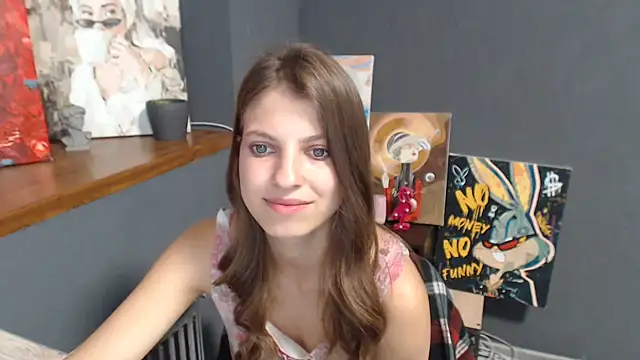 Snapshot of felicity_gold chatting on August 3, 9:04 am felicity gold online show from August 3, 9:04 am