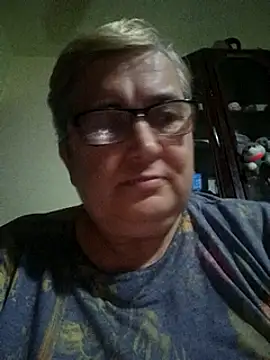 Snapshot of Sonya5156 chatting on December 13, 4:27 pm Sonya5156 online show from December 13, 4:27 pm