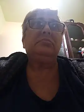 Snapshot of Sonya5156 chatting on December 16, 4:38 pm Sonya5156 online show from December 16, 4:38 pm