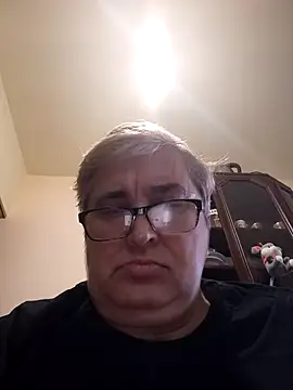 Snapshot of Sonya5156 chatting on December 20, 8:49 am Sonya5156 online show from December 20, 8:49 am