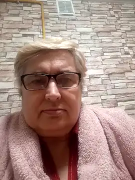 Snapshot of Sonya5156 chatting on January 6, 3:08 pm Sonya5156 online show from January 6, 3:08 pm