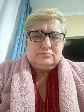 Snapshot of Sonya5156 chatting on January 7, 6:45 pm Sonya5156 online show from January 7, 6:45 pm