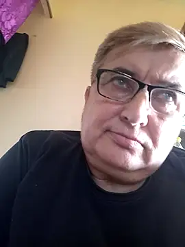 Snapshot of Sonya5156 chatting on February 3, 1:40 pm Sonya5156 online show from February 3, 1:40 pm