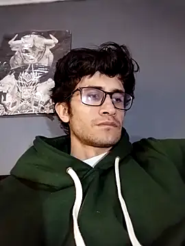 Loggan donnelly online show from April 3, 1:47 am