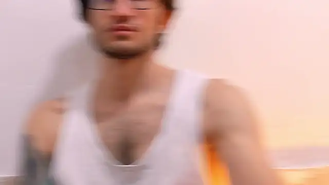 Loggan donnelly online show from April 12, 10:37 pm