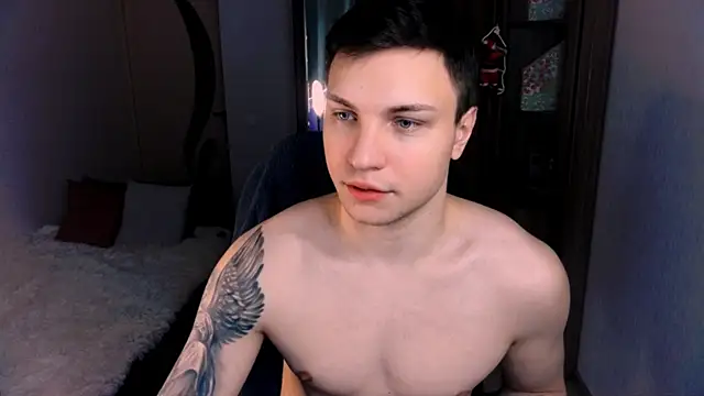 handsome guy01 online show from December 20, 1:36 am