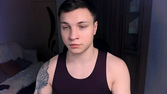 handsome guy01 online show from January 20, 3:39 pm