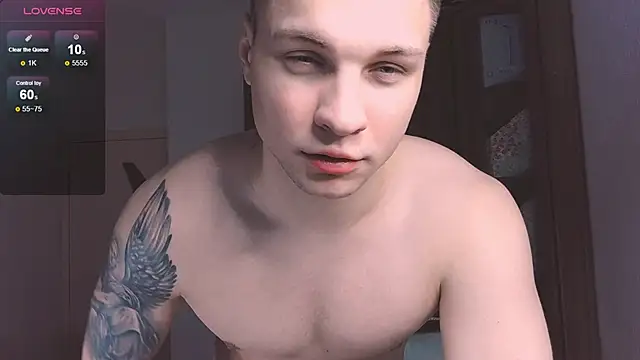 handsome guy01 online show from February 13, 12:13 am