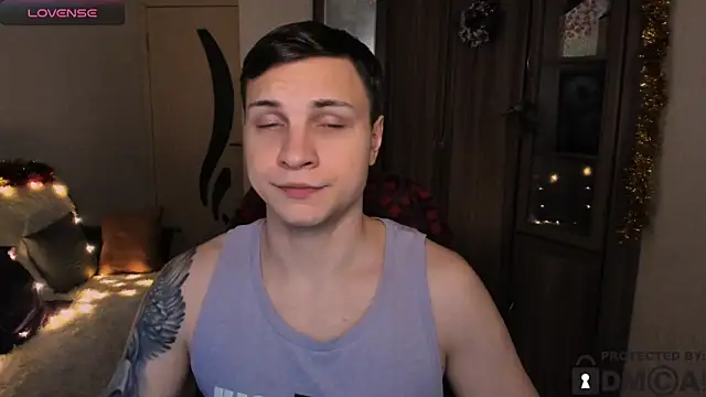 handsome guy01 online show from December 1, 8:36 pm