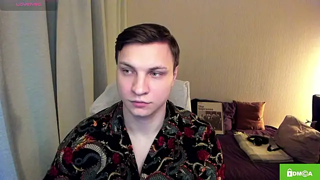 handsome guy01 online show from March 16, 7:40 pm