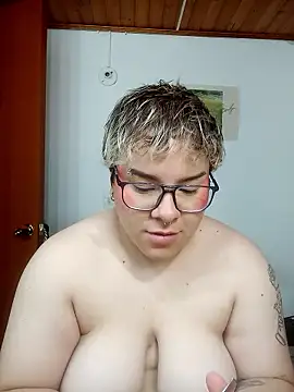 amalia love online show from January 10, 3:14 pm